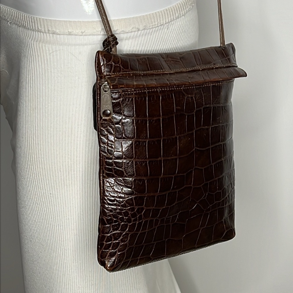 Carlos Falchi Brown Leather Croc Embossed Crossbody Zipper Bag - Picture 10 of 13